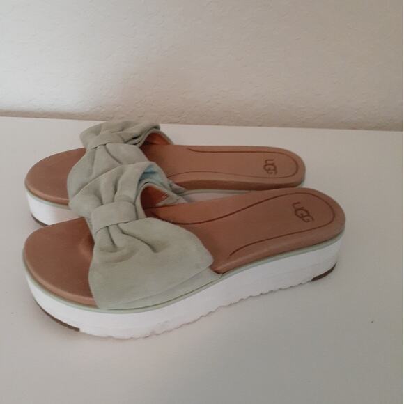 UGG Joan Ladies Green Bow Accent Slip On Platform Slides Sandals size 7.5 - Picture 2 of 7